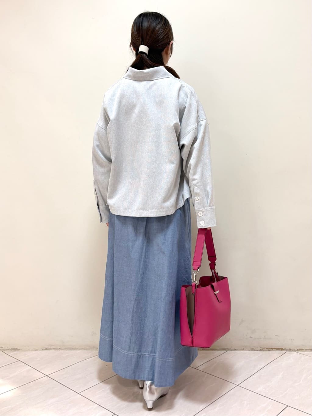 mikiさんの「Reflect｜リネンライクシャツブルゾン」を使ったコーディネート