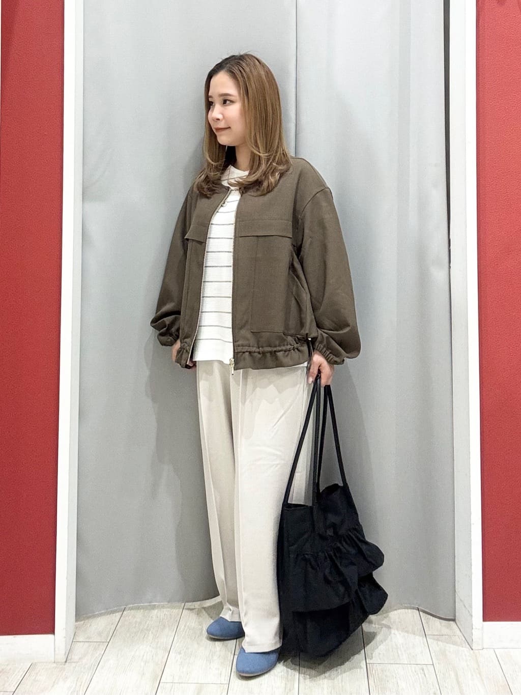 shioさんの「SHOO･LA･RUE｜【高レビュー/洗濯機可/S-LL】さらっと着られる 8分袖Ⅴネックニット」を使ったコーディネート