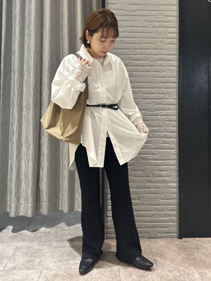 ga_riさんの「THE SHOP TK｜ゆったりシルエットで体型カバー ロングシャツ」を使ったコーディネート