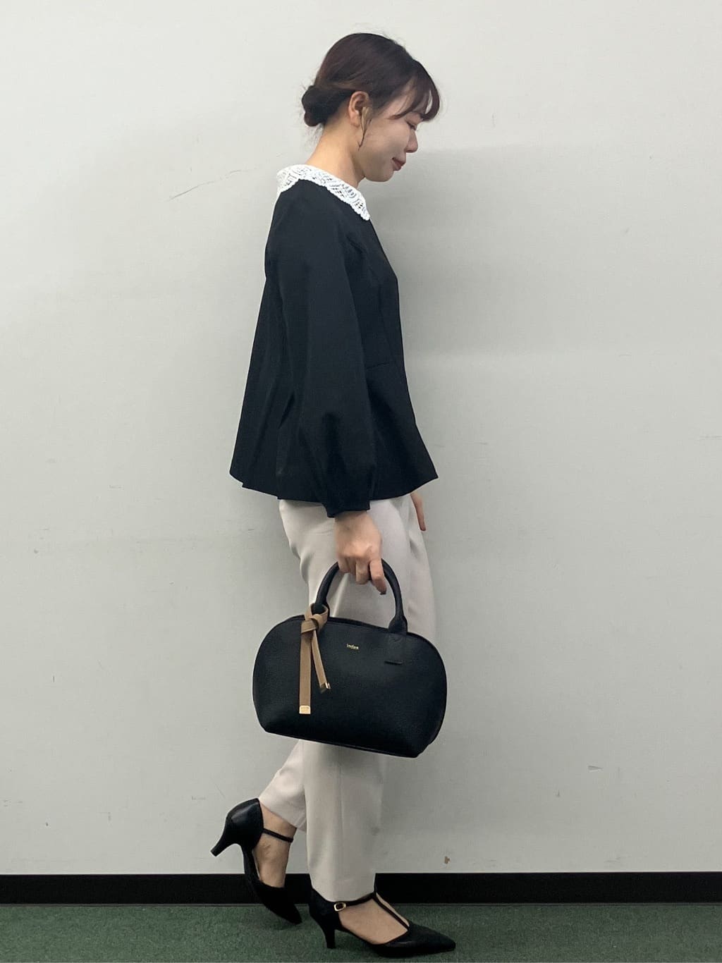 MAYUKIさんの「index｜ストレッチテーパードパンツ／セットアップ可【洗濯機OK／防シワ／イージーアイロン】」を使ったコーディネート