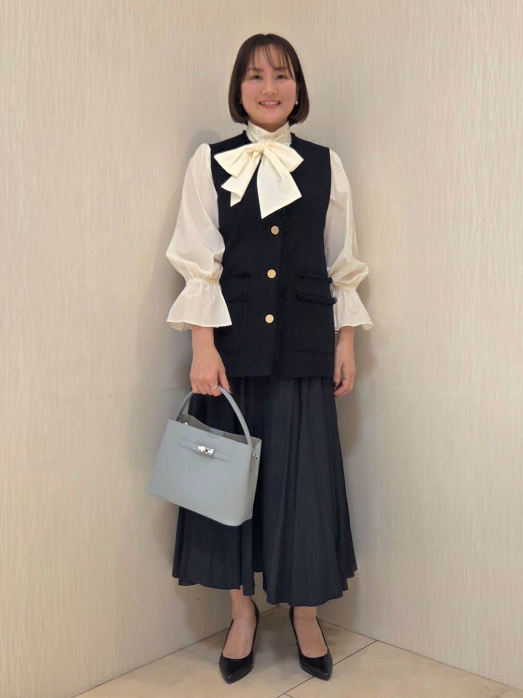 naokoさんの「UNTITLED｜【オンオフ使える】スラブツイード ジレ」を使ったコーディネート