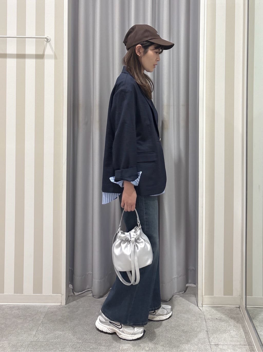 Rikaさんの「SHOO･LA･RUE｜口元ギャザーミニショルダーバッグ」を使ったコーディネート