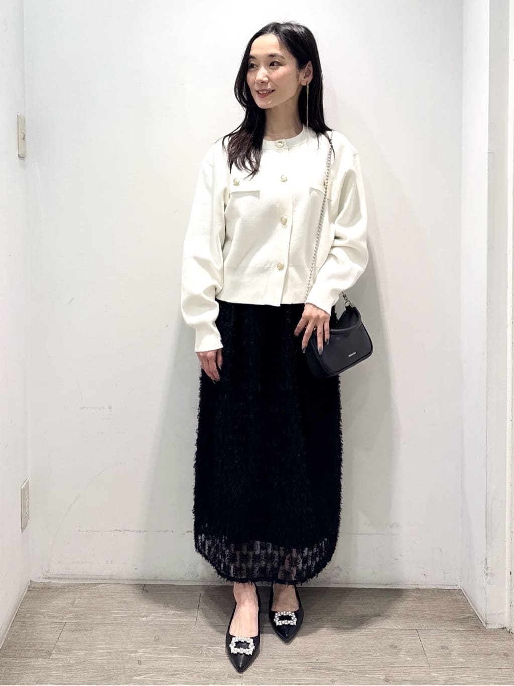 yuicciさんの「OPAQUE.CLIP｜フリンジジャカードナロースカート【洗濯機OK】」を使ったコーディネート