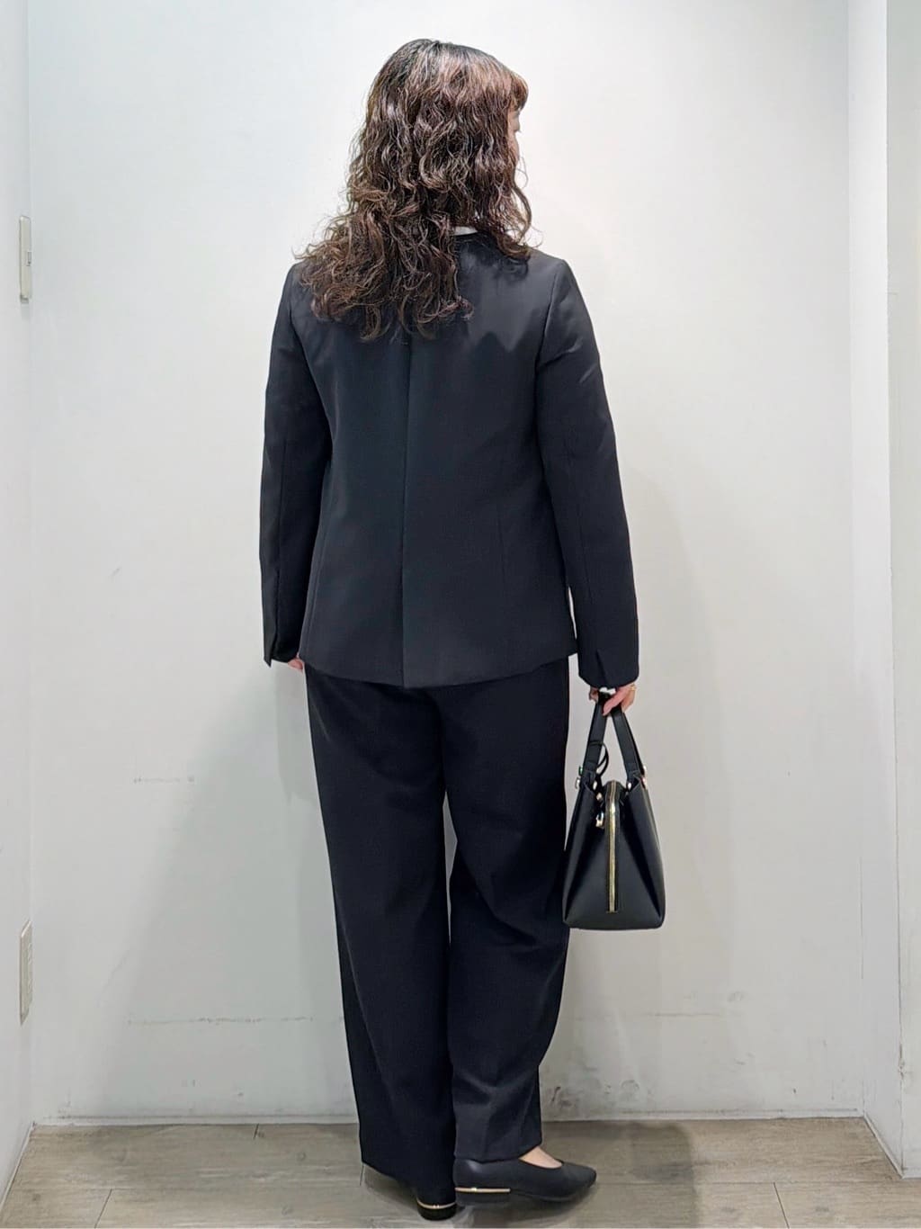 sumicaさんの「OPAQUE.CLIP｜《通勤対応》レースブラウス【洗濯機OK】」を使ったコーディネート