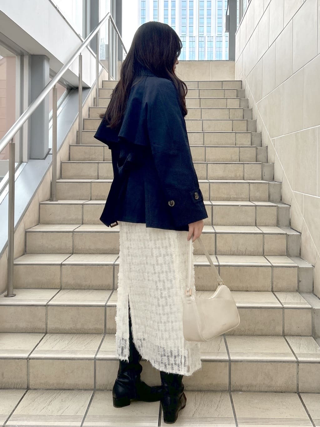 sayaさんの「OPAQUE.CLIP｜ミドルトレンチコート【洗濯機OK】」を使ったコーディネート