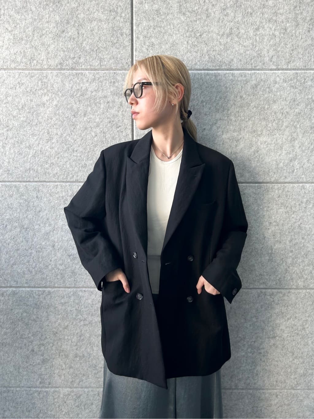 honoka Aさんの「CODE A｜arc tailored jacket」を使ったコーディネート