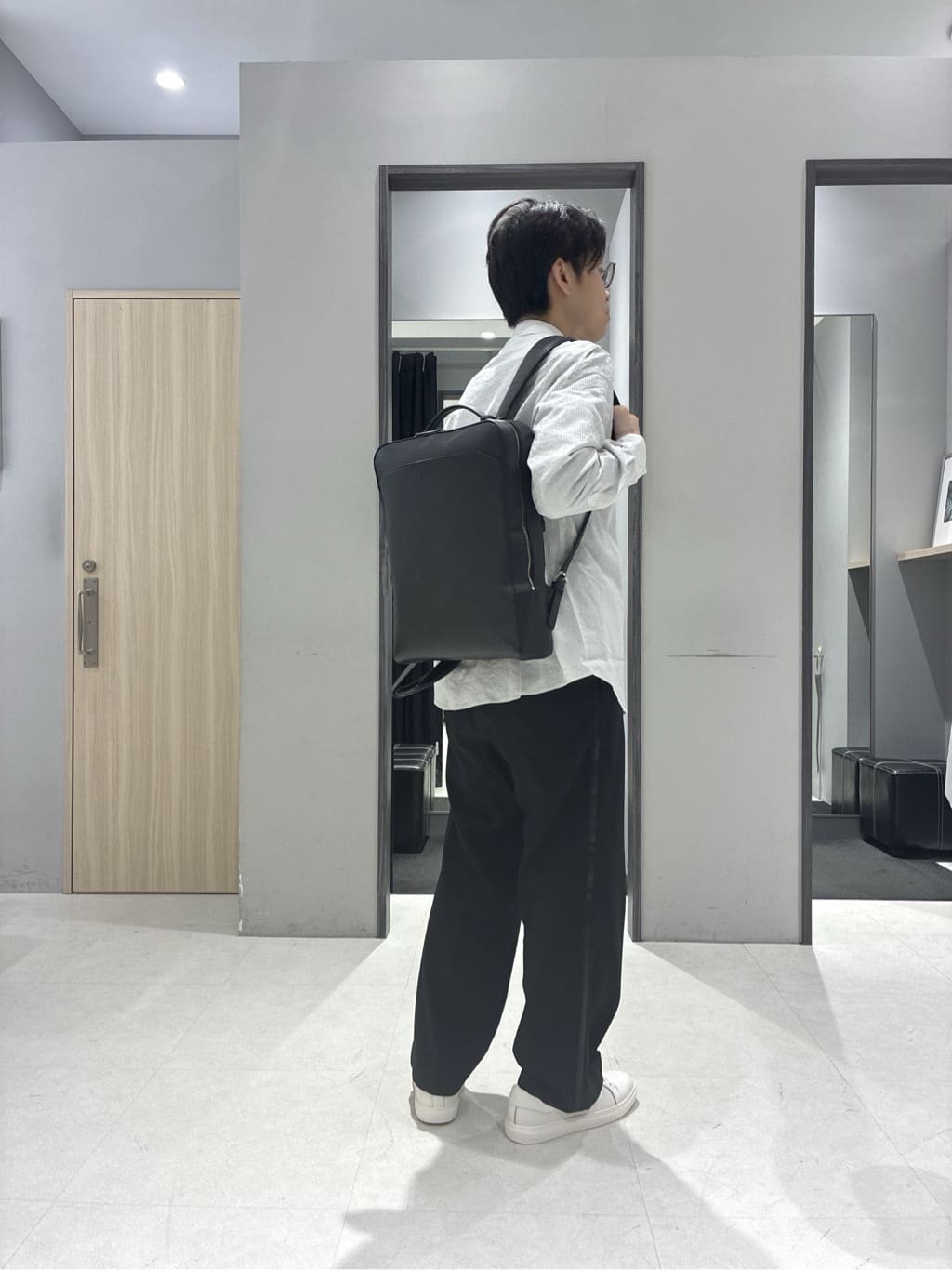 わいずみさんの「TAKEO KIKUCHI｜播州 ドビーストライプ フラワーシャツ」を使ったコーディネート