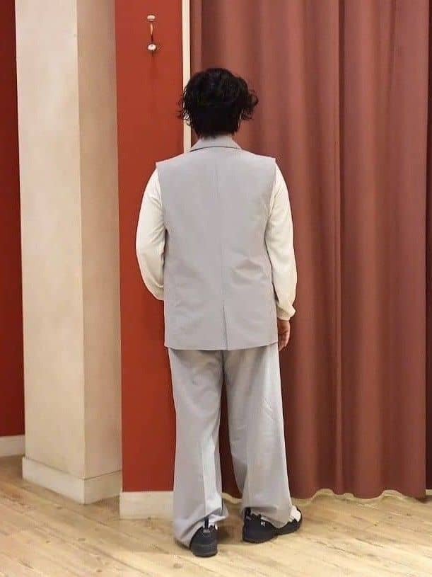 cameさんの「SHOO･LA･RUE｜【洗濯機可】上品で華やか スタンドフリルブラウス」を使ったコーディネート
