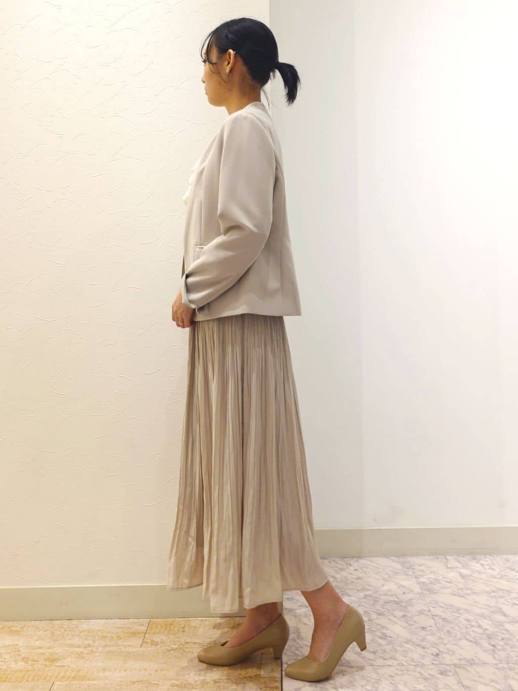ケイさんの「grove｜【マシンウォッシュ／防シワ/SS-3L】ストレッチノーカラージャケット」を使ったコーディネート
