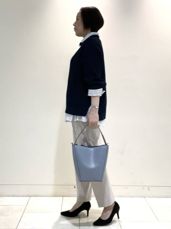 フミさんの「Reflect｜【腰周りカバー／長め丈】モックネックニットプルオーバー」を使ったコーディネート