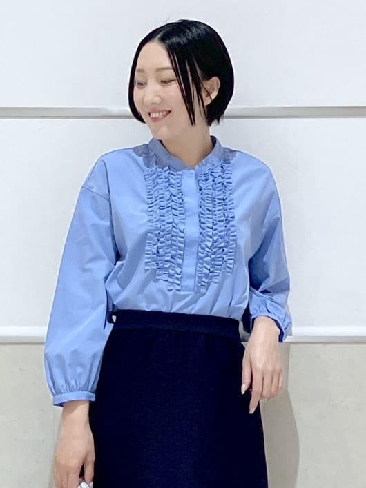eriko さんの「Dessin｜【着映え/洗える】フロントフリルブラウス」を使ったコーディネート
