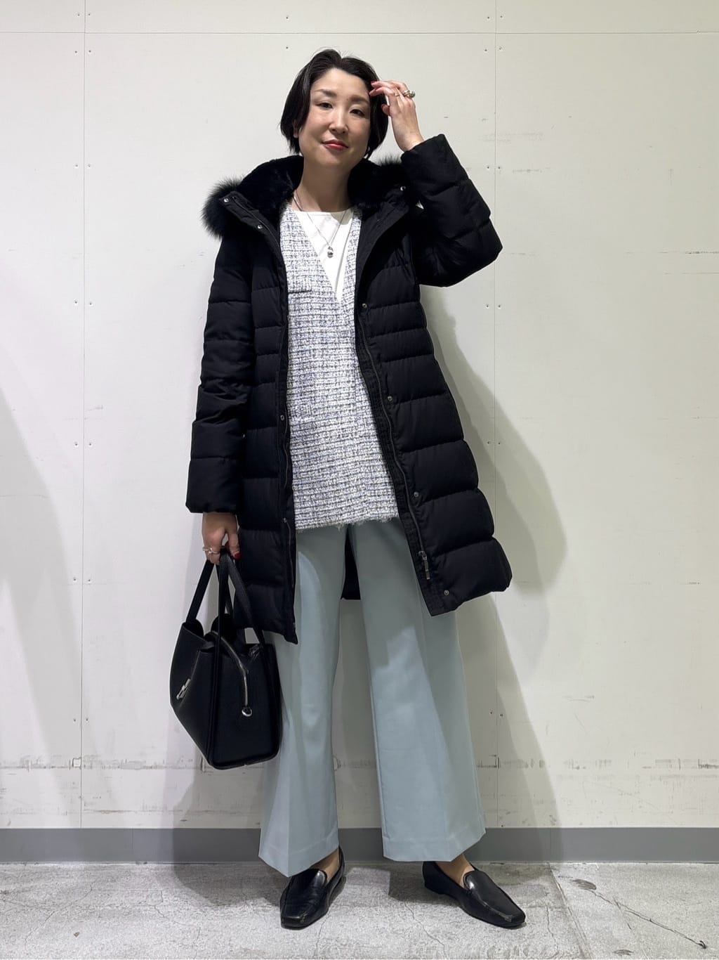 yuriさんの「INDIVI｜【新作褒められパンツ】快温ワイドパンツ」を使ったコーディネート