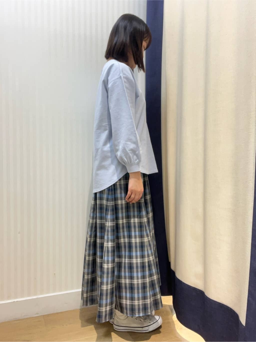 momoさんの「Dessin｜【360度可愛い・洗える】バックヘンリーカットソー」を使ったコーディネート