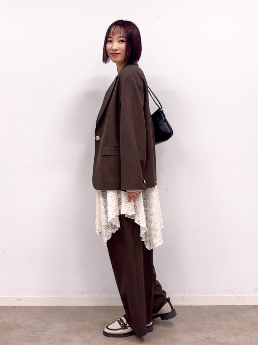 𝐜𝐡𝐢𝐤𝐚さんの「SHOO･LA･RUE｜【洗濯機可/セットアップ可/UV/SS-LL】楽してきちんと きれい見えゆったりワイドパンツ」を使ったコーディネート