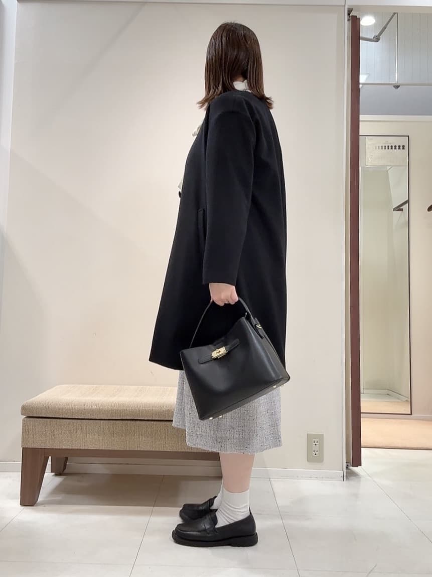 YUIさんの「UNTITLED｜【洗える/細見え】ツイード ジャンパースカート」を使ったコーディネート