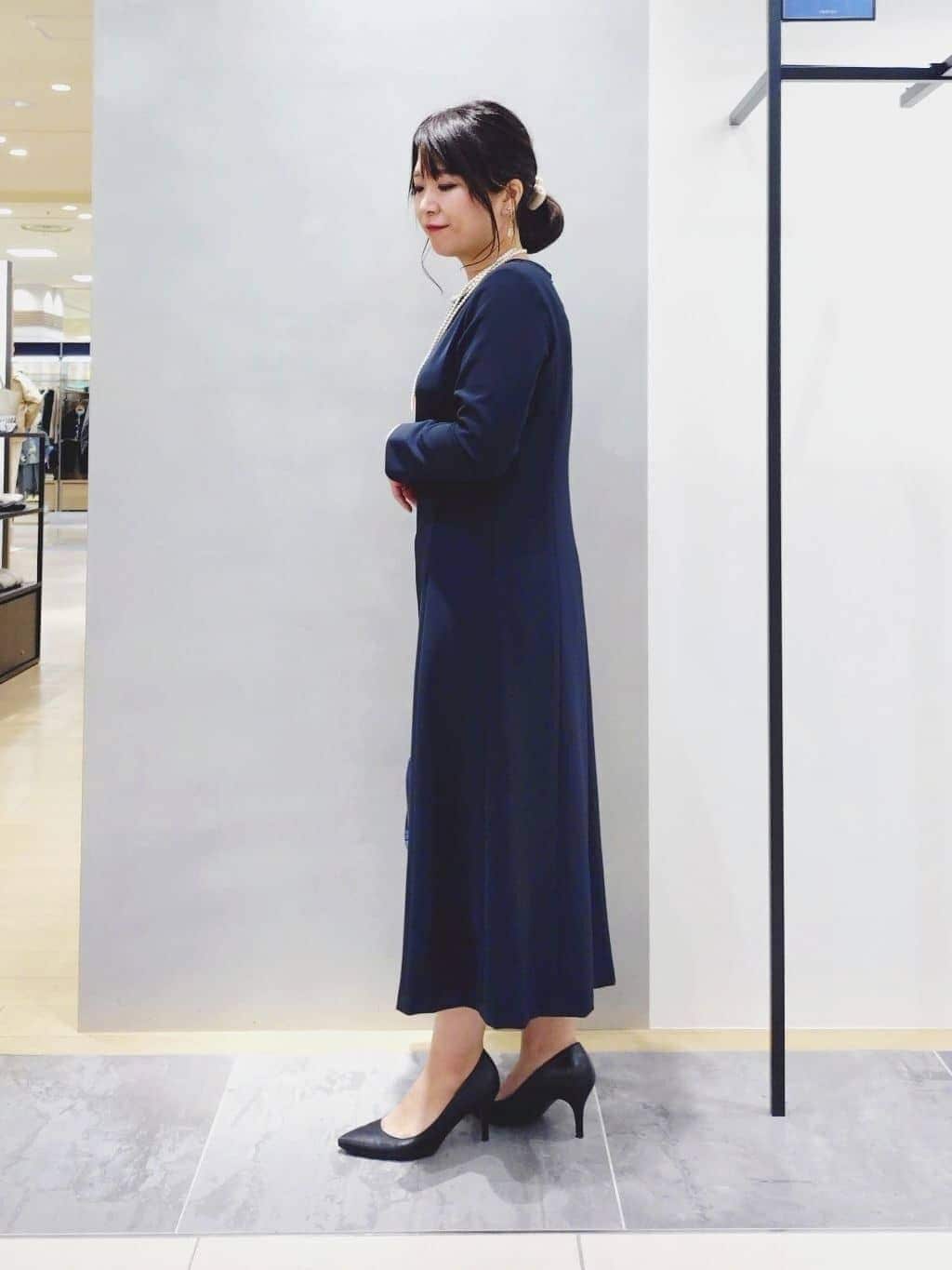 TOMOMIさんの「INDIVI｜◆【合皮／マルチWAY／サブバッグ付】ミニショルダーバッグ」を使ったコーディネート