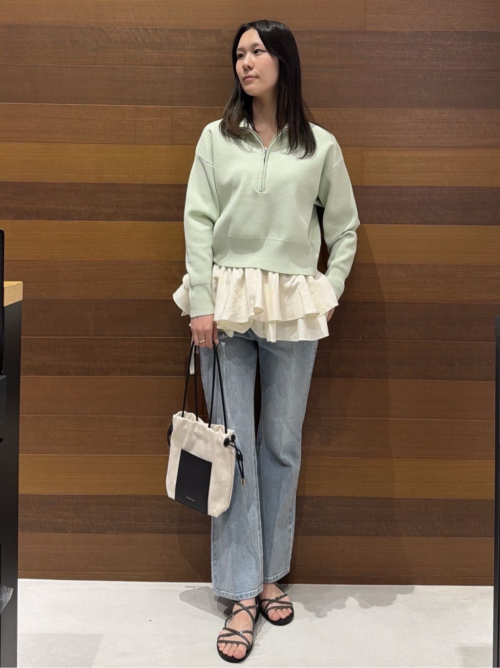 さやさんの「OPAQUE.CLIP｜ハーフZIP刺繍ロゴニット【洗濯機OK】」を使ったコーディネート