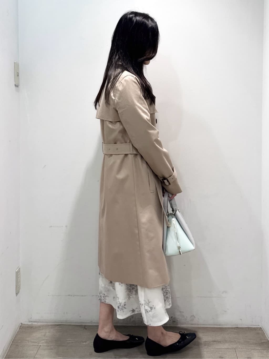yuicciさんの「OPAQUE.CLIP｜撥水トレンチコート【洗濯機OK／花粉対応】《XS～3L》」を使ったコーディネート