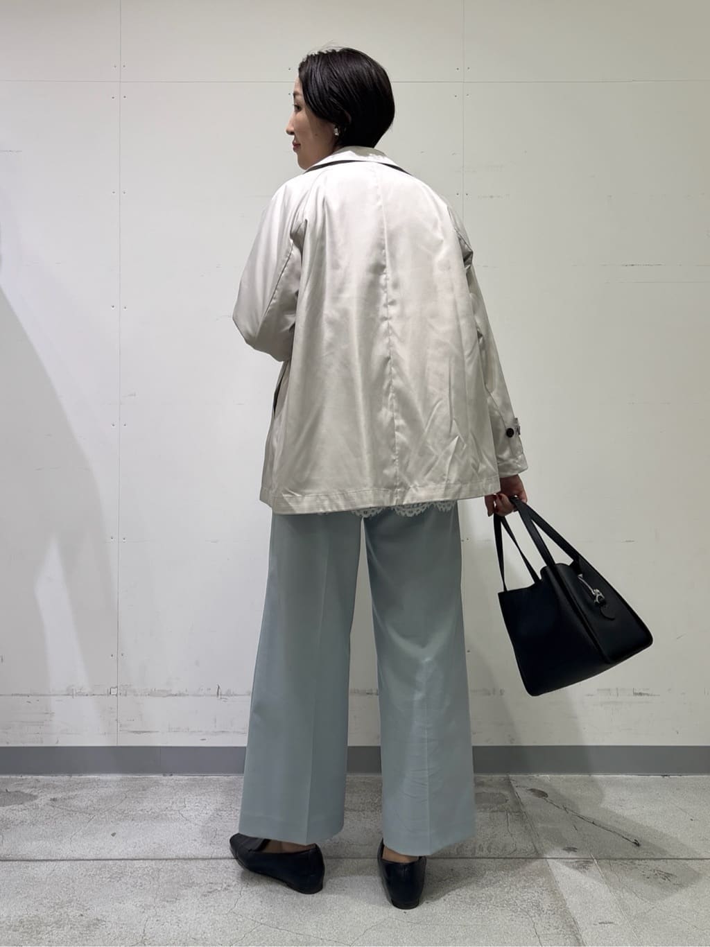 yuriさんの「INDIVI｜【新作褒められパンツ】快温ワイドパンツ」を使ったコーディネート