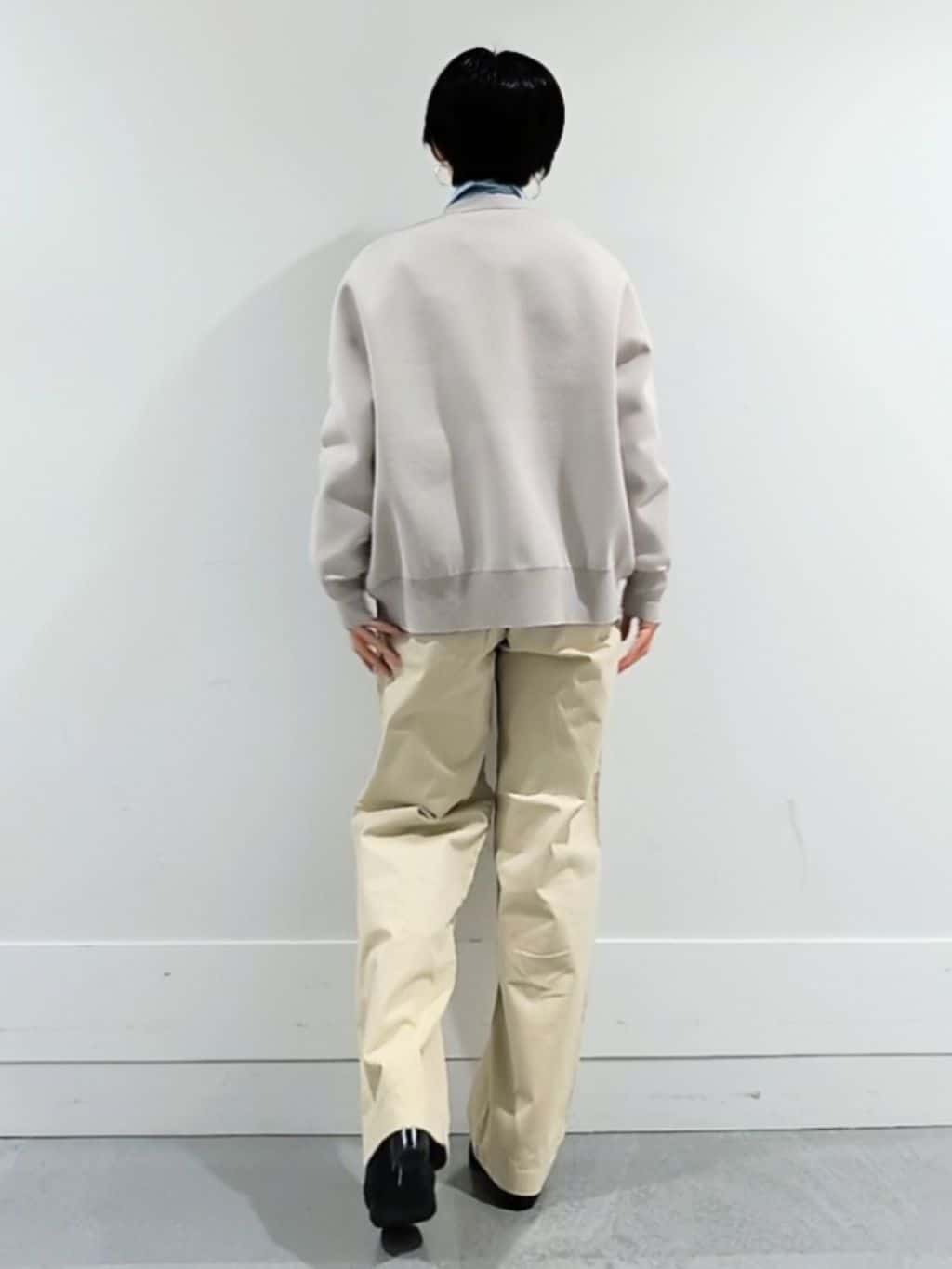 ミズタさんの「UNTITLED｜◆【軽羽織り/セットアップ可】ジップアップニットカーディガン」を使ったコーディネート