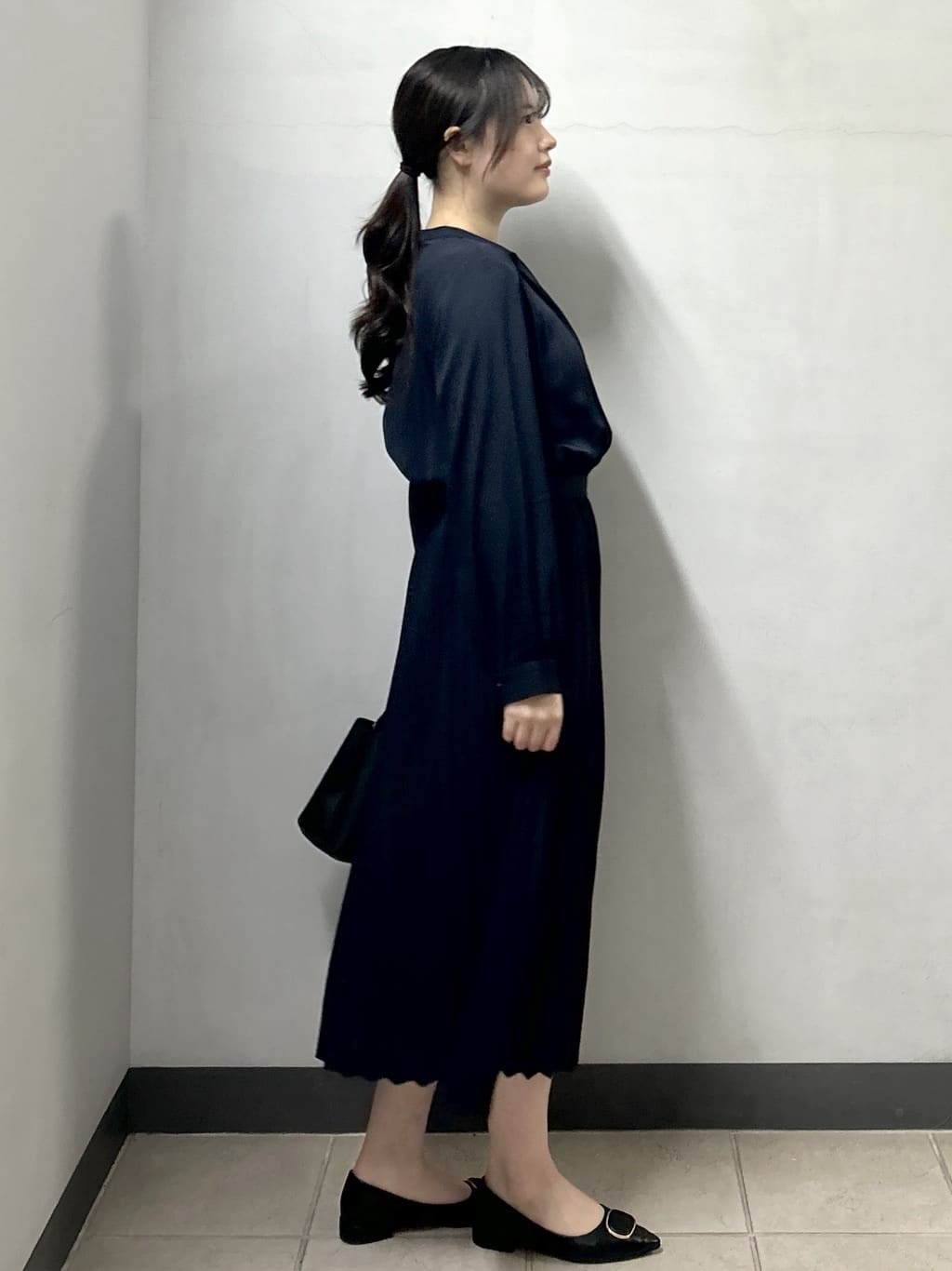 sayaさんの「OPAQUE.CLIP｜《通勤対応》ジョーゼットプリーツワンピース【洗濯機OK】」を使ったコーディネート