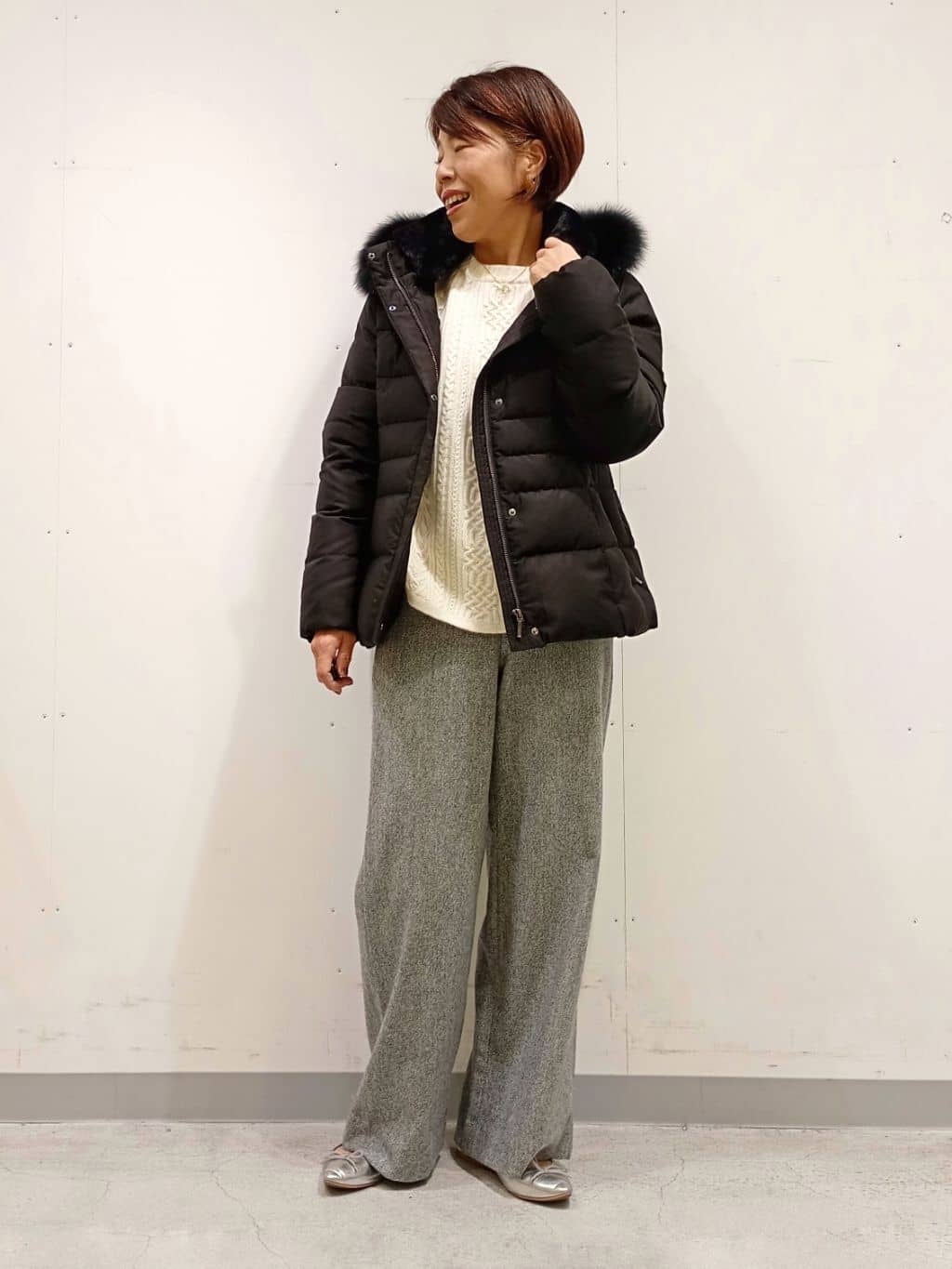 Kさんの「INDIVI｜【名品／撥水／抗菌防臭】ロング丈リサイクルダウンコート」を使ったコーディネート