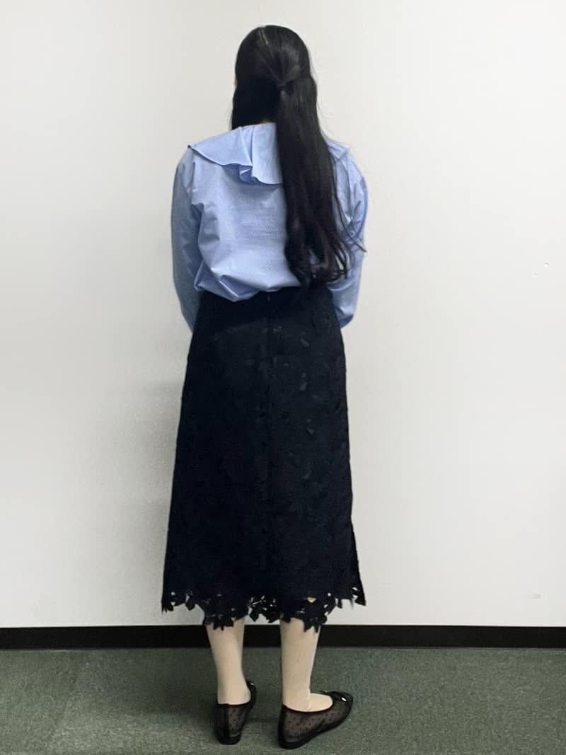 Hitomiさんの「index｜フロントフリルブラウス【洗濯機OK】」を使ったコーディネート