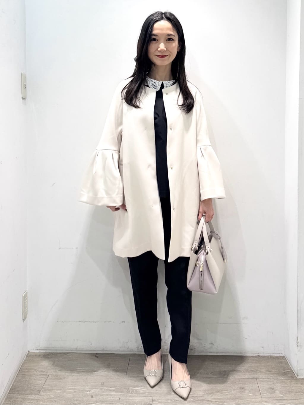 yuicciさんの「OPAQUE.CLIP｜ストレッチイージーテーパードパンツ【洗濯機OK／イージーアイロン】」を使ったコーディネート