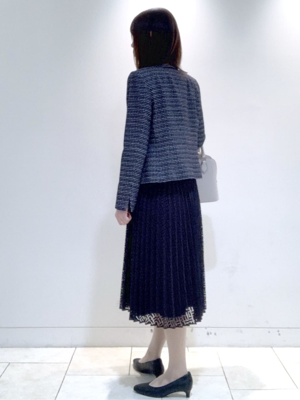 ヤマグチさんの「Reflect｜【SS-4Lサイズ】シフォン&times;幾何柄レースプリーツワンピース」を使ったコーディネート
