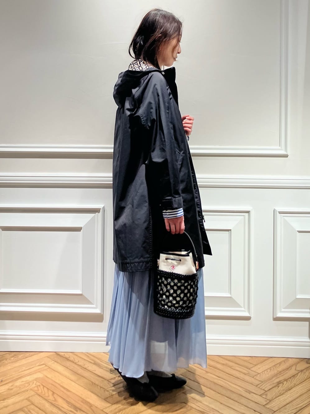 TSUKUIさんの「DRESSTERIOR｜【ウォッシャブル/撥水素材】撥水フーテッドツイルコート」を使ったコーディネート
