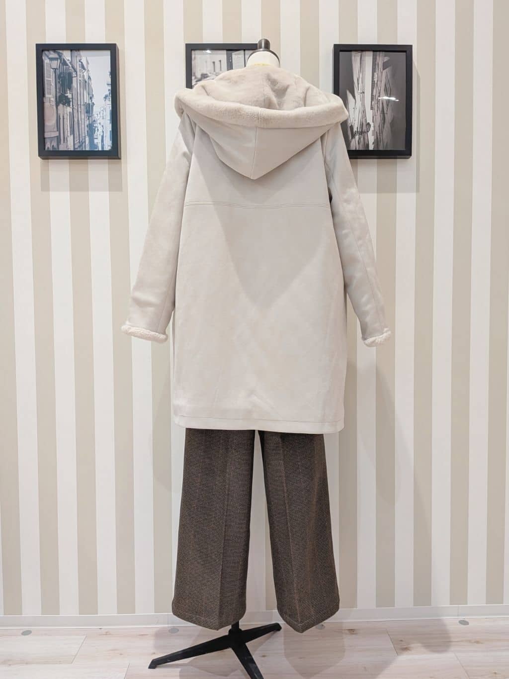 naoさんの「SHOO･LA･RUE｜【高レビュー/2WAY】きれい見えで上品な ストライプファートートバッグ」を使ったコーディネート