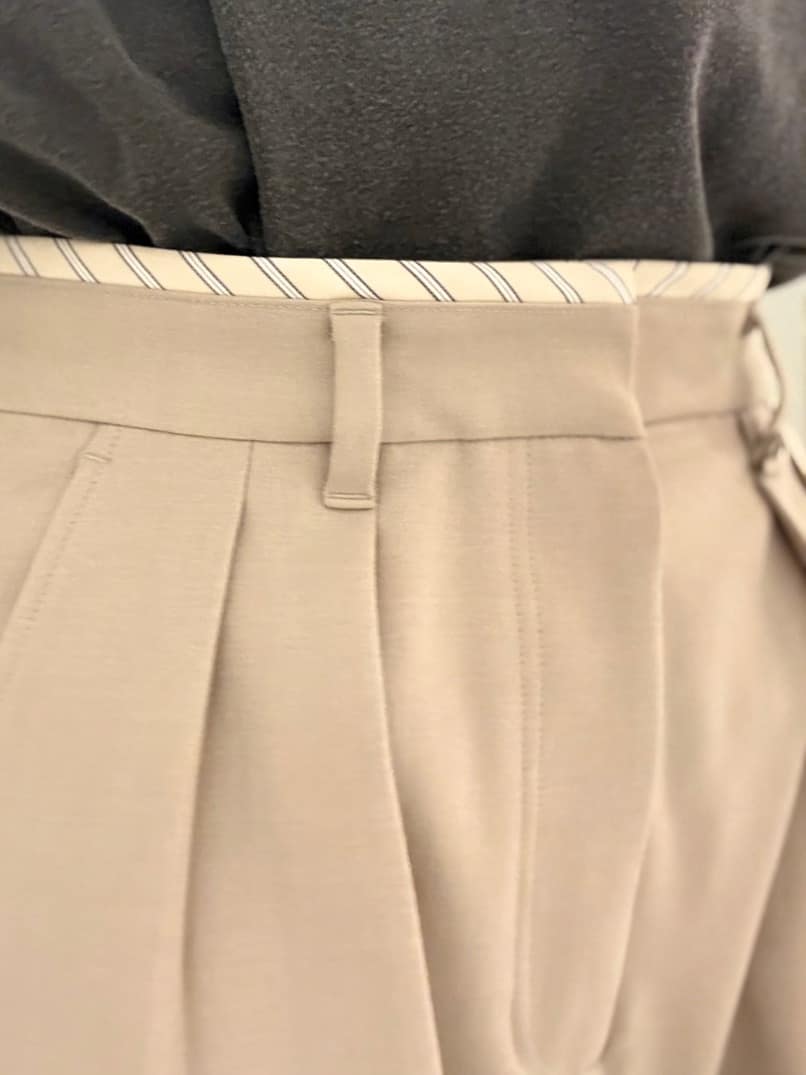 Yamaさんの「DRESSTERIOR｜【接触冷感/ウォッシャブル/otonaMUSE5月号掲載】カービーカーゴパンツ」を使ったコーディネート