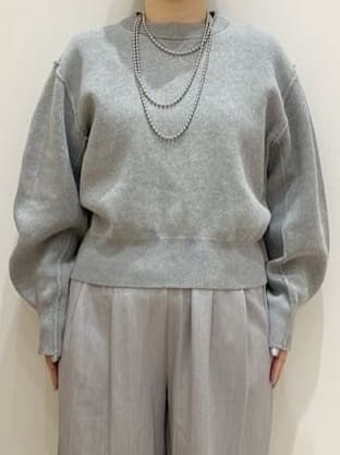 くーみーさんの「OPAQUE.CLIP｜スウェットライクショートニット【洗濯機OK】」を使ったコーディネート