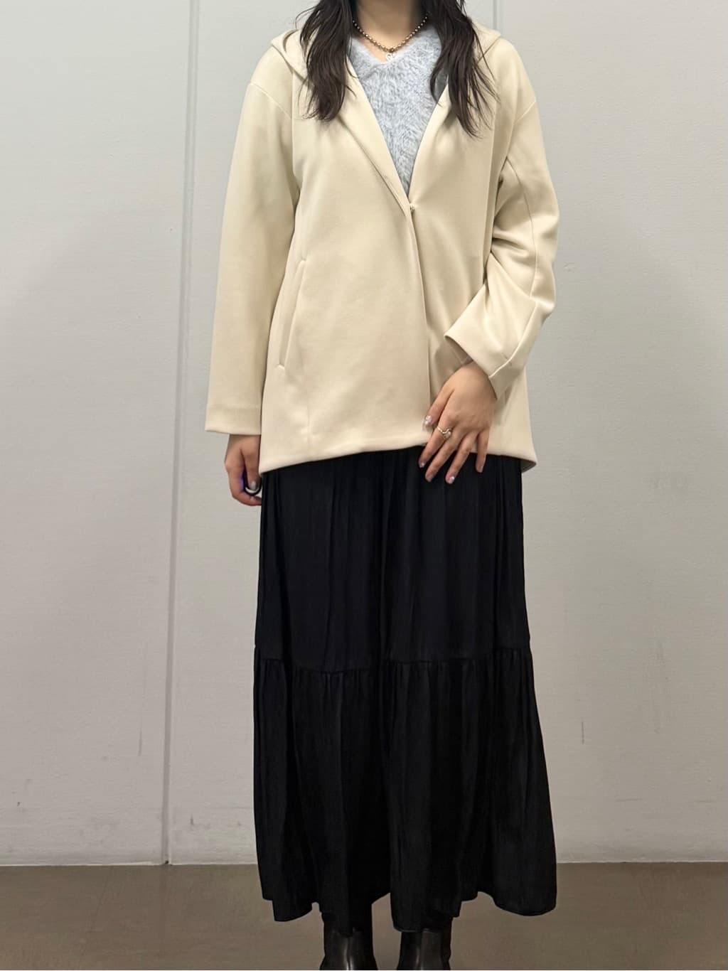 mizukiさんの「INDIVI｜【軽羽織り】フーディーライトコート」を使ったコーディネート