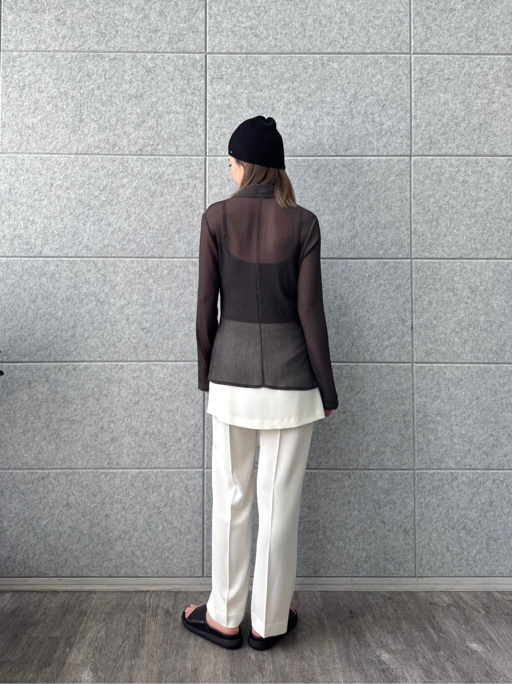 uchi__yamaさんの「CODE A｜thin gather shirts」を使ったコーディネート