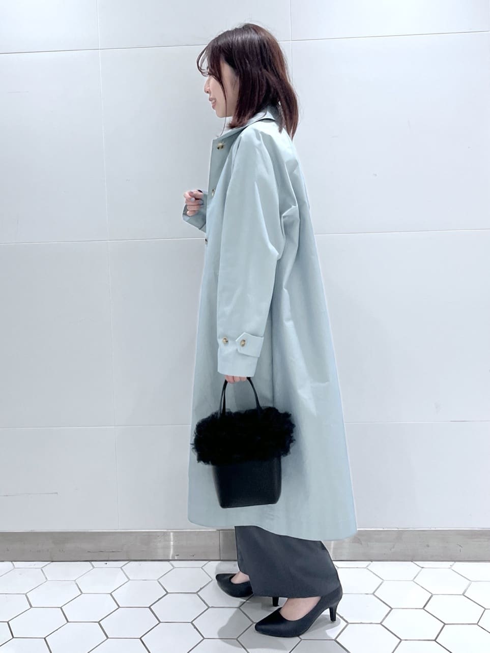 Makinoさんの「Dessin｜シャンブレースプリングコート」を使ったコーディネート