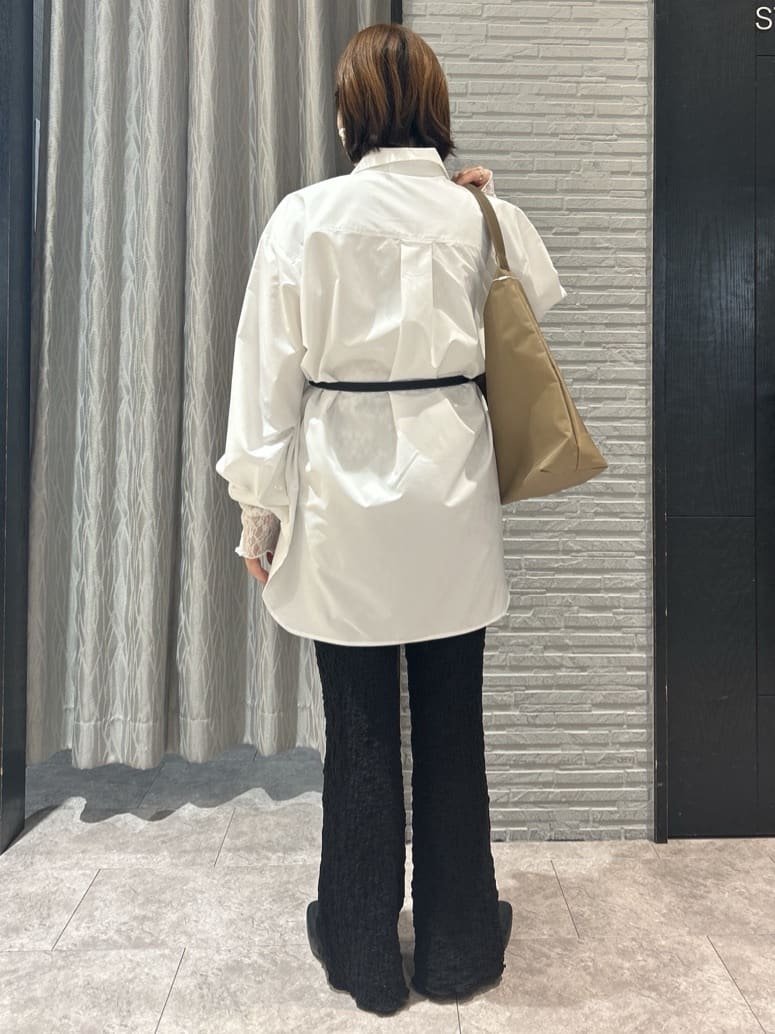ga_riさんの「THE SHOP TK｜ゆったりシルエットで体型カバー ロングシャツ」を使ったコーディネート