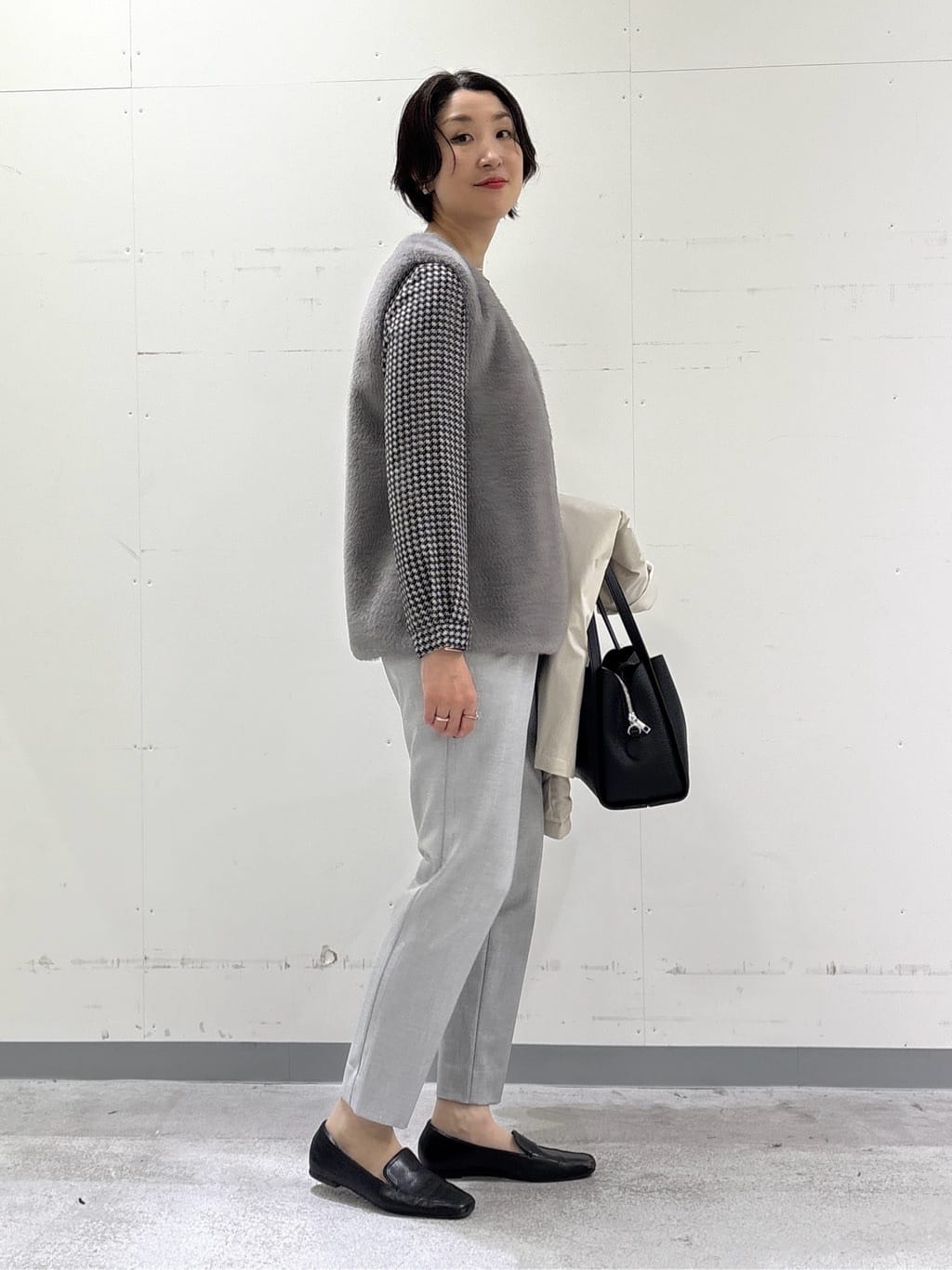 yuriさんの「INDIVI｜【洗える／裏起毛】ストレッチウォームパンツ」を使ったコーディネート