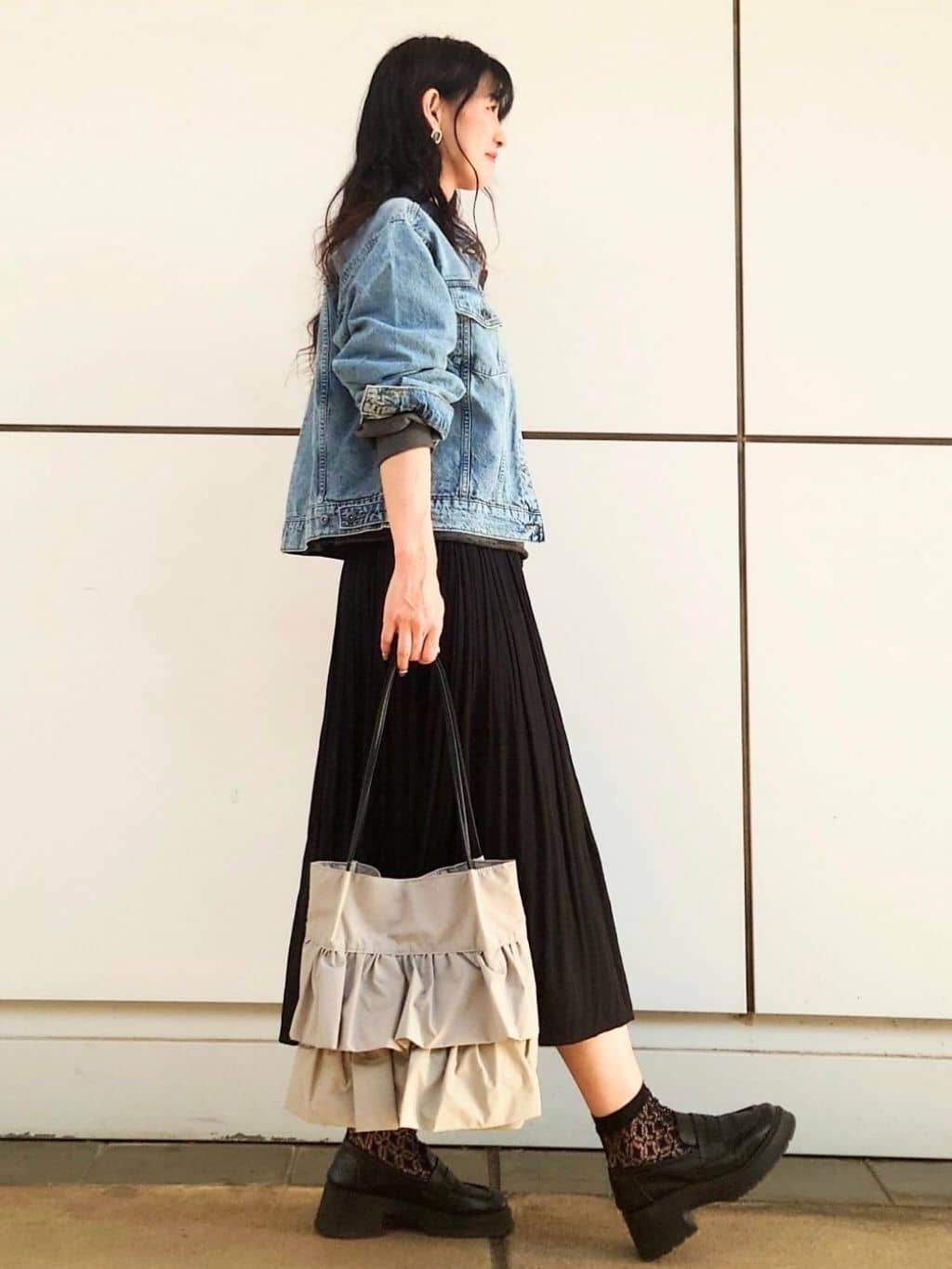 maimai*さんの「SHOO･LA･RUE｜【SHOO・LA・RUE DENIM】羽織るだけでこなれる　オーバーサイズデニムジャケット」を使ったコーディネート