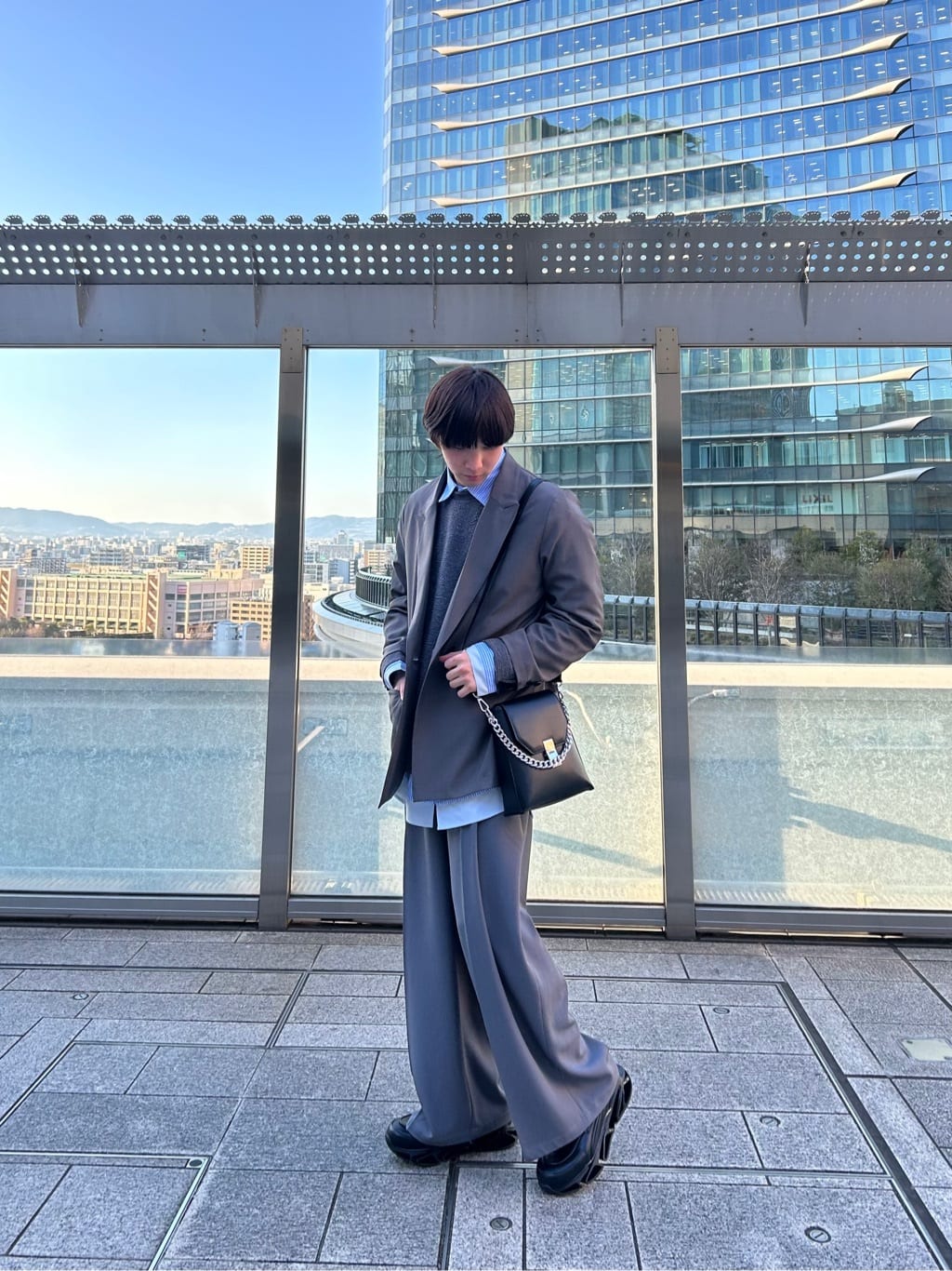 しげちゃんさんの「tk.TAKEO KIKUCHI｜レイヤードストライプシャツ」を使ったコーディネート
