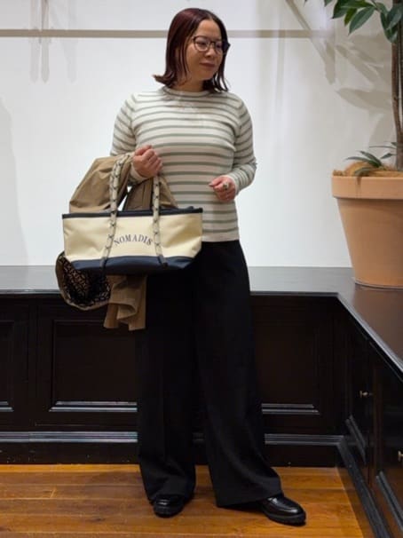 Asamiさんの「DRESSTERIOR｜【ウォッシャブル/撥水素材】撥水フーテッドツイルコート」を使ったコーディネート