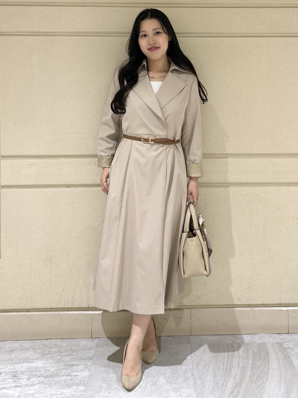 Momokaさんの「COUP DE CHANCE｜【きれいめ羽織り】Aラインドレスコート」を使ったコーディネート