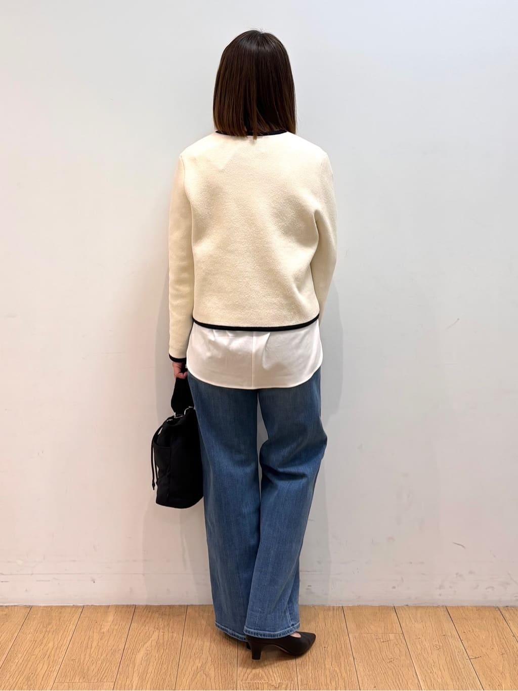 mikkoさんの「INDIVI｜【軽量】ブークレジャケット ニットカーディガン」を使ったコーディネート