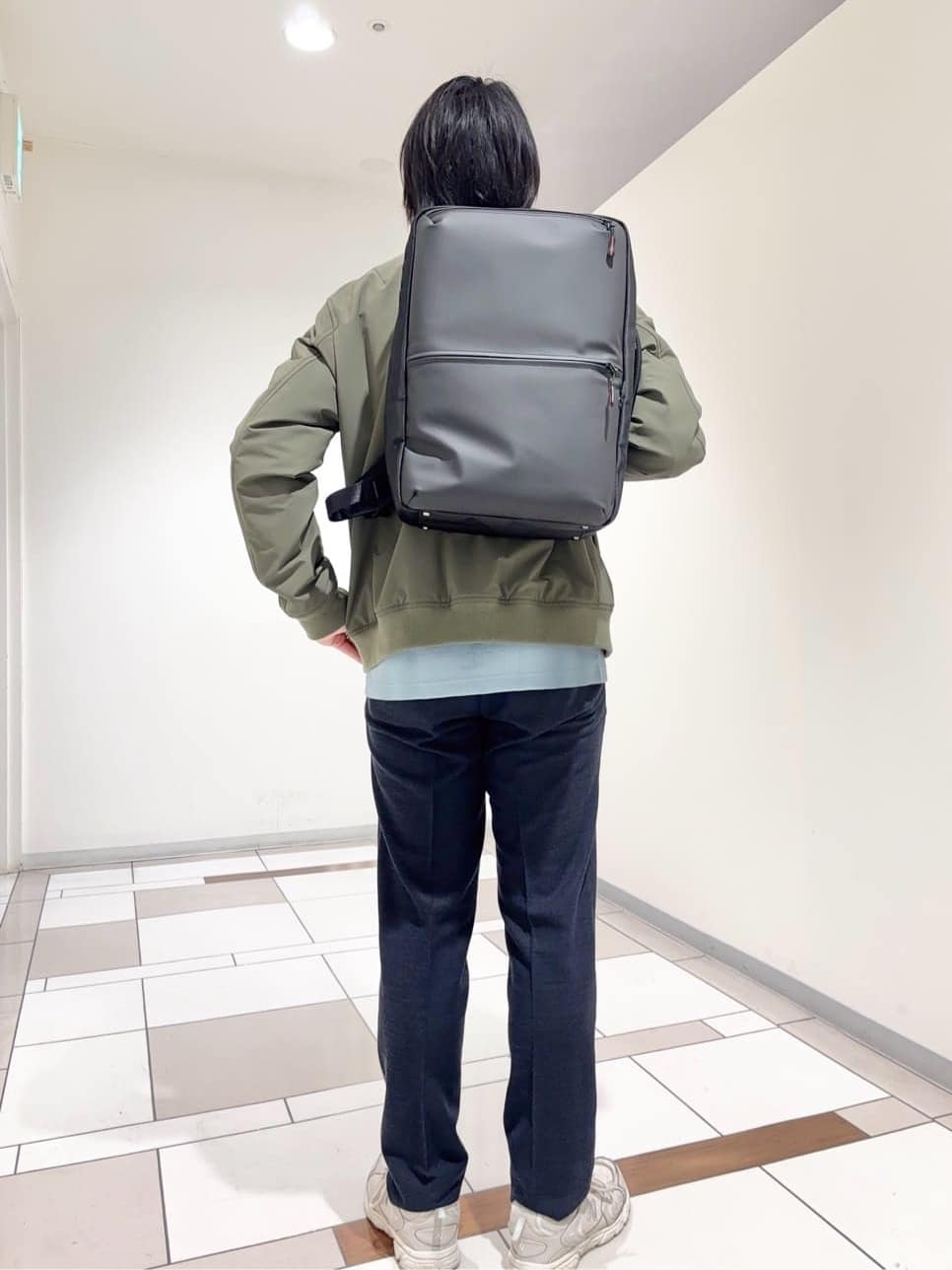 及川さんの「TAKEO KIKUCHI｜スタンドカラー ショート リブ ブルゾン」を使ったコーディネート