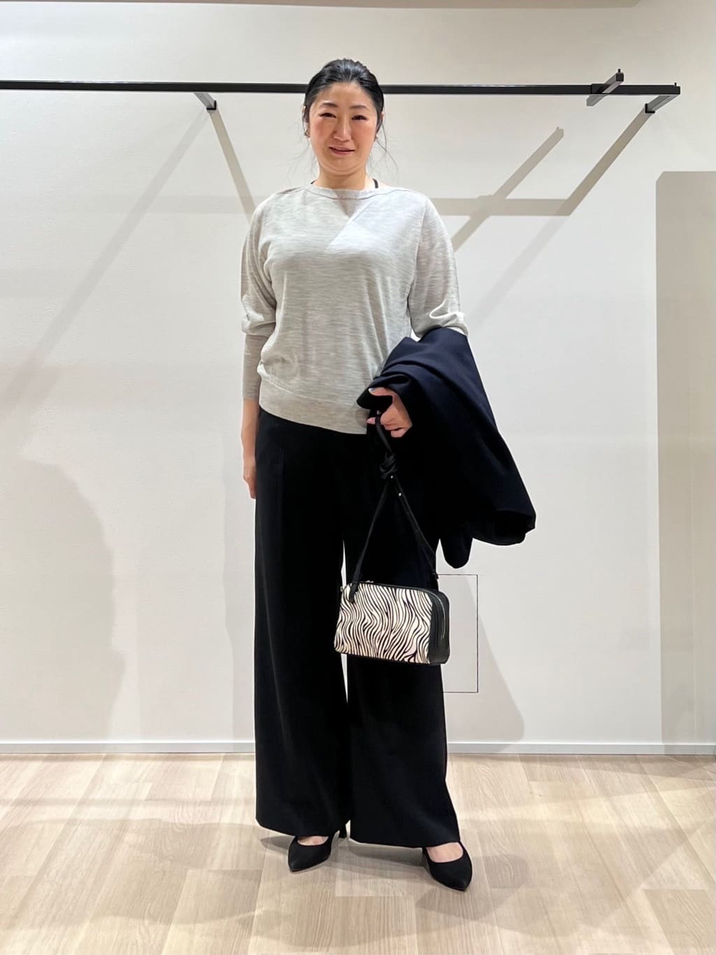 TOMOMIさんの「UNTITLED｜【きれいめ/スタイリッシュ】2WAYスタンドカラーロングコート」を使ったコーディネート