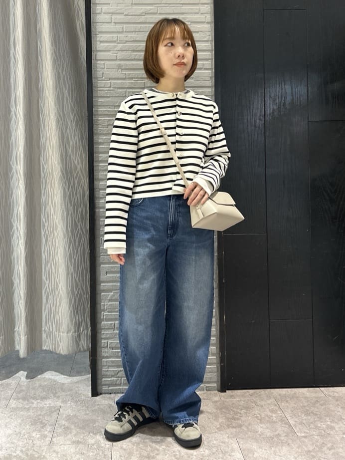 ga_riさんの「THE SHOP TK｜AIBO DENIM ワイド」を使ったコーディネート