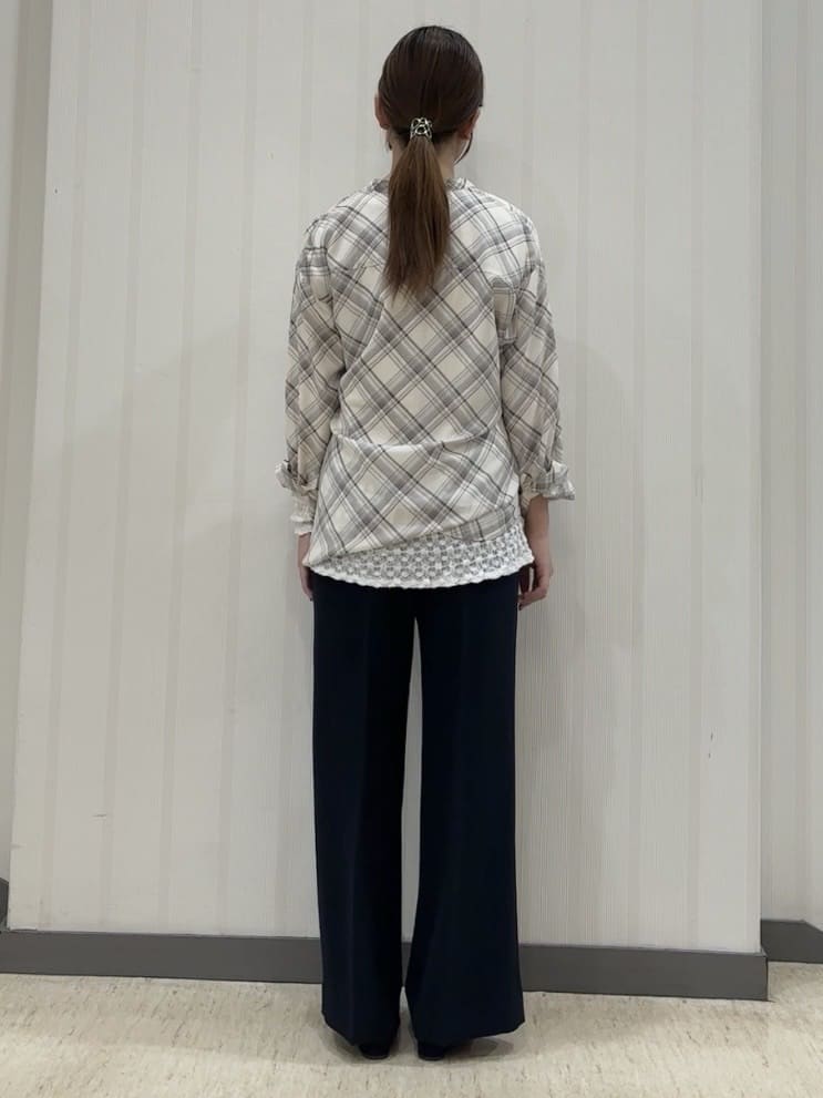 ちひさんの「INDIVI｜【洗える／UVケア／SETUP可】着る日傘ワイドパンツ」を使ったコーディネート