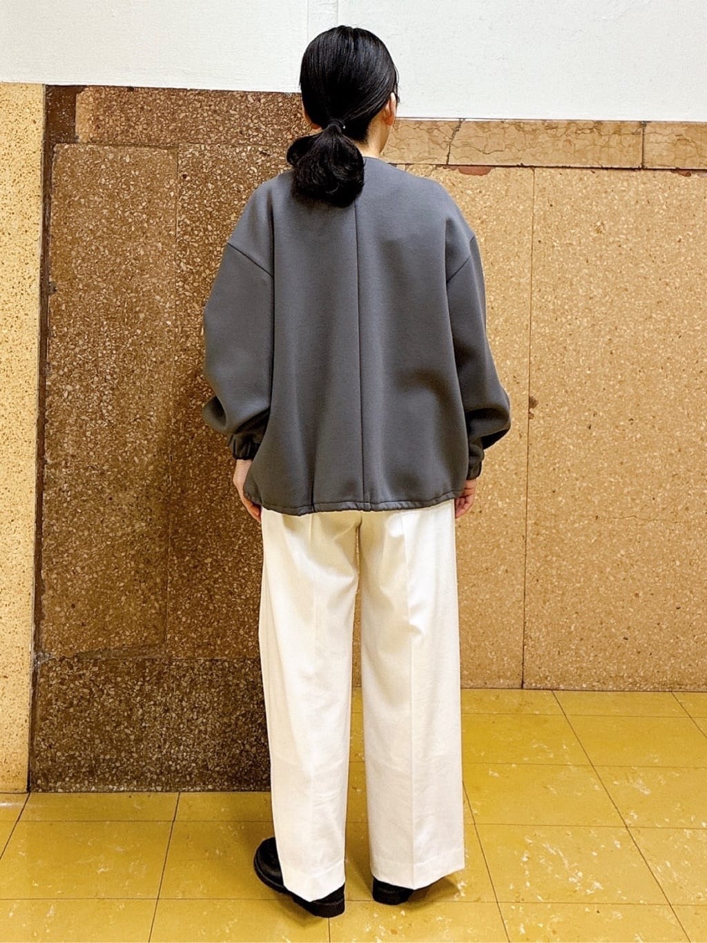 hattoriさんの「INDIVI｜【新作褒められパンツ】快温ワイドパンツ」を使ったコーディネート
