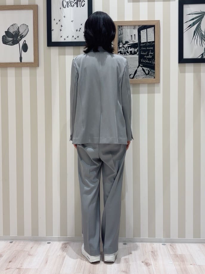 たまごがにさんの「SHOO･LA･RUE｜【洗濯機可/イージーケア/UV】オンオフ使える　ゆったりダブルジャケット」を使ったコーディネート