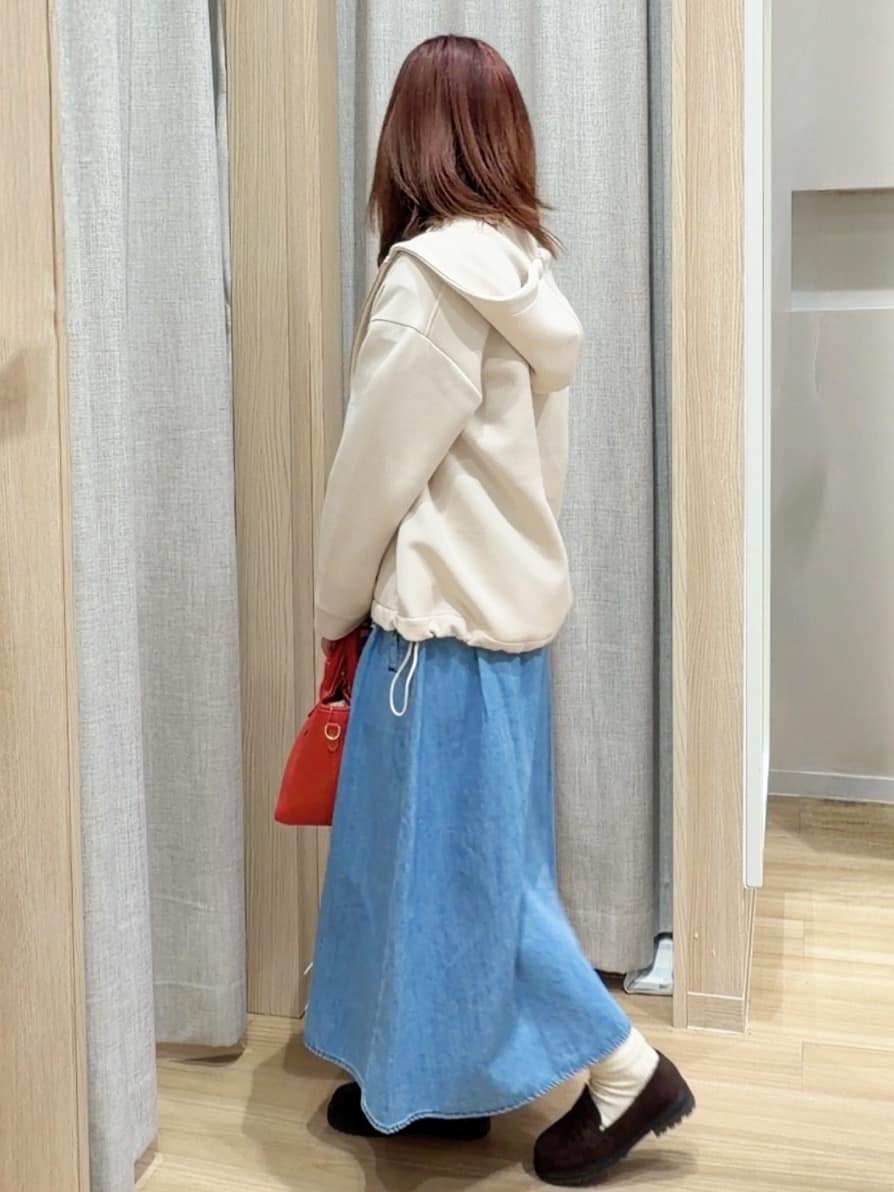 Fumikaさんの「grove｜【Lee&times;grove別注】LOCO FLARE DRESS」を使ったコーディネート